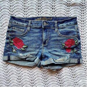 Arizona Jean Company Blue Jean Shorts with Red Floral Design